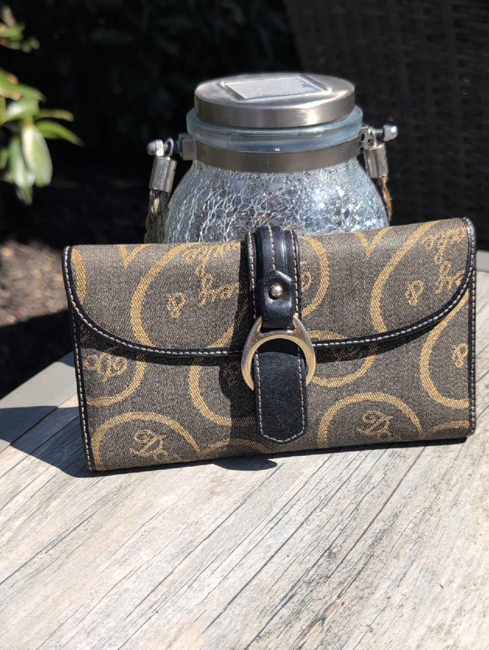 Dooney & Bourke Vintage Long Snap Wallet